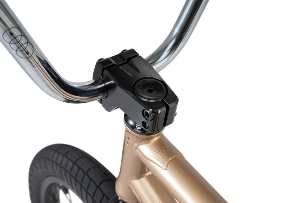 Wethepeople Crysis Complete Bike Metallic Champagne