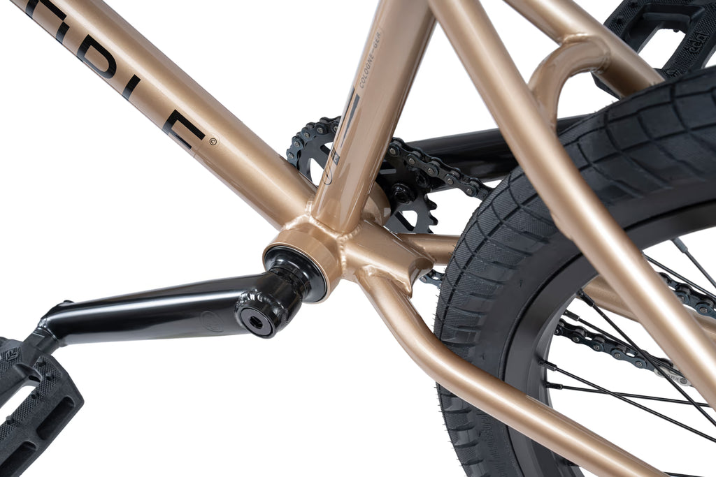 Wethepeople Crysis Complete Bike Metallic Champagne