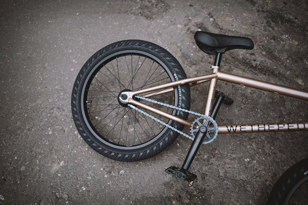 Wethepeople Crysis Complete Bike Metallic Champagne