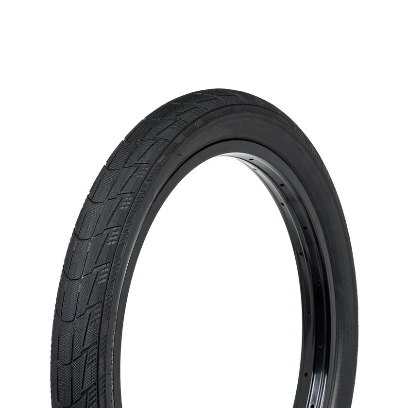 Eclat Mirage Lightweight Tire