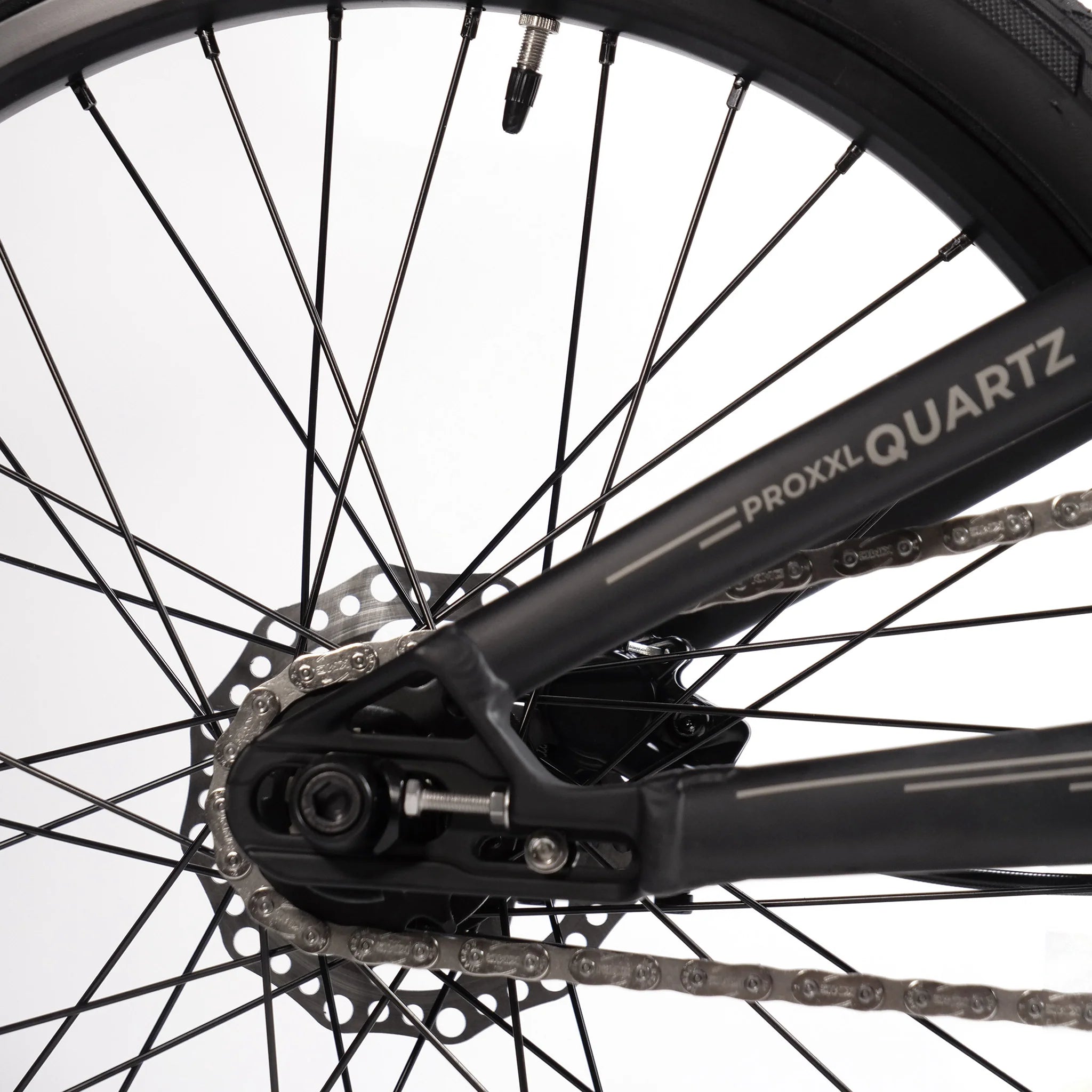 Quartz Pro Complete Bike by Radio Bikes